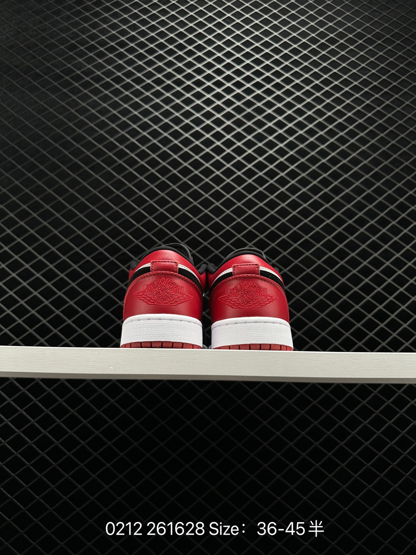 Air Jordan 1 Low “Black Toe”